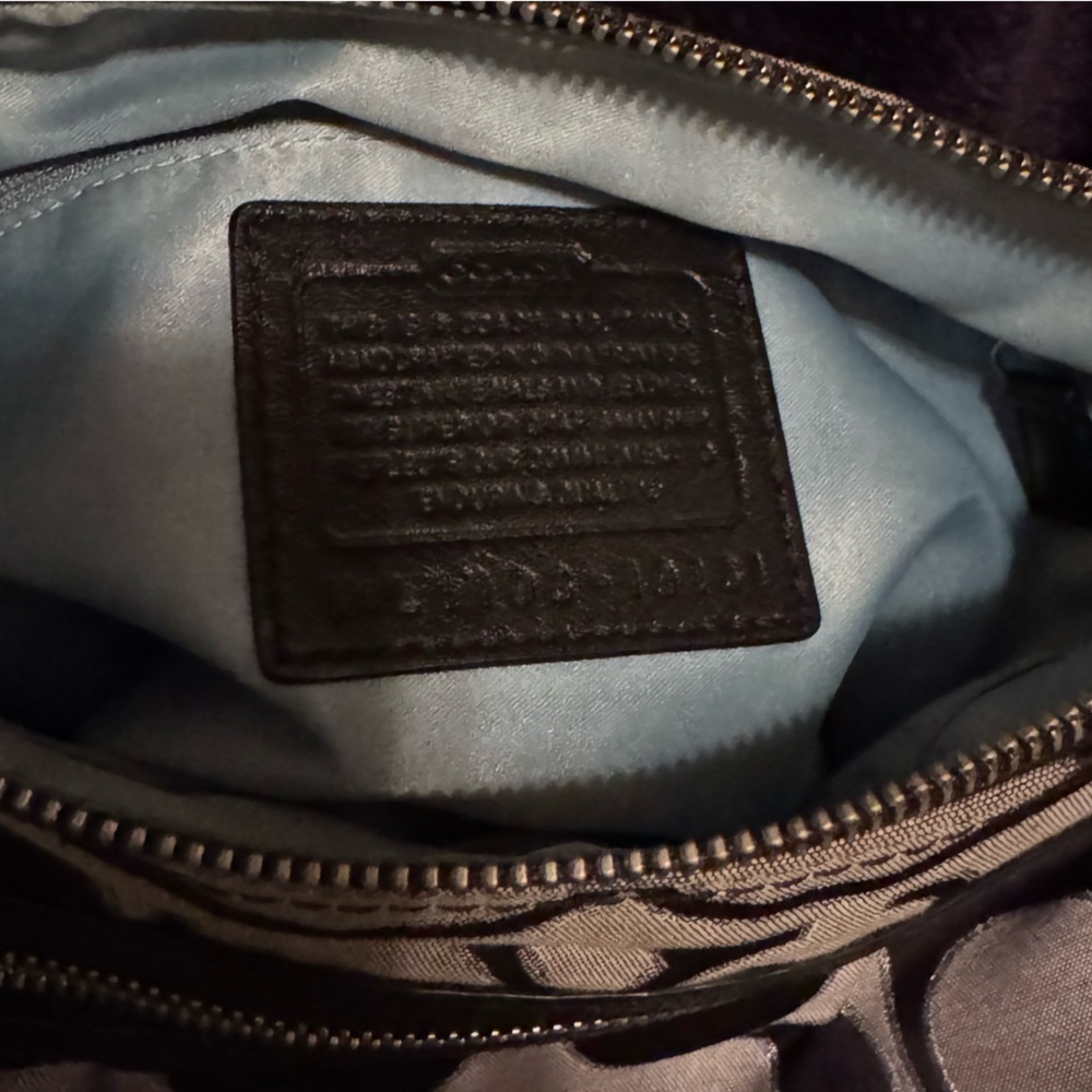 Coach Black and Gray Shoulder Bag with Signature Pattern - Picture 7 of 10